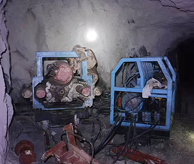 陜西煤礦立井反井鉆機(jī)施工方案